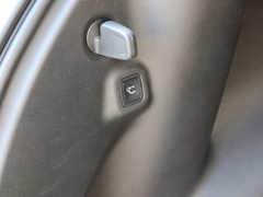2021款 220T 自动豪华型