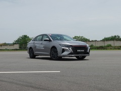 2021款 1.5T 超能型爸版