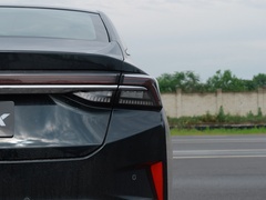 2021款 1.5T 超能型爸版