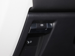 2021款 110 P400 X-DYNAMIC HSE