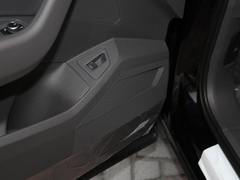 2021款 2.0TSI 锐尚版