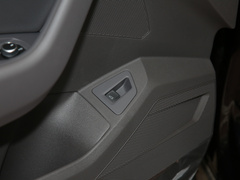 2021款 2.0TSI 锐尚版