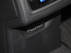 2023款 200TSI DSG