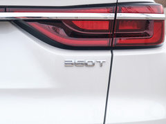 2021款 2.0T 自动旗舰型