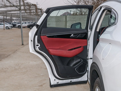 2021款 2.0T 自动旗舰型