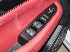 2021款 2.0T 自动旗舰型