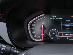 2021款 2.0T 自动旗舰型