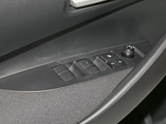 2021款 1.2T S-CVT先锋PLUS版