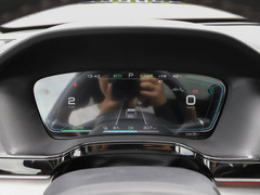 2021款 EV 四驱高性能版尊荣型
免税
