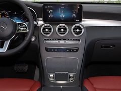 2021款 GLC 300 4MATIC 轿跑SUV