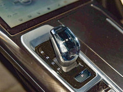 2021款 2.0T 两驱特香版