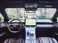 2021款 2.0T 两驱特香版