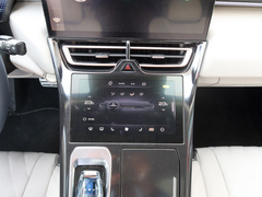 2021款 2.0T 两驱特香版