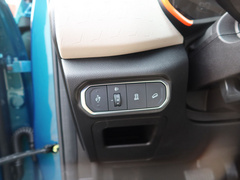 2021款 1.5T 铂金兔