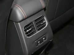 2021款 1.5T 铂金兔