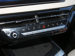 2021款 1.5T 铂金兔