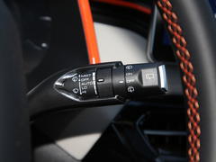 2021款 1.5T 铂金兔
