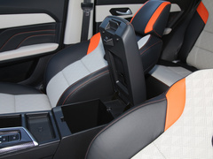 2021款 1.5T 铂金兔