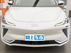 2023款 90kWh Elite四驱版