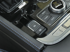2021款 2.0D 自动四驱刀锋英雄版侠客型