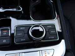 2021款 2.0D 自动四驱刀锋英雄版侠客型（前后电控锁）