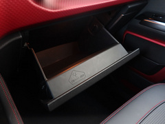 2021款 2.3T 自动四驱刀锋英雄版至尊型