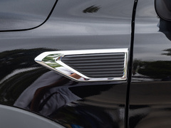 2021款  2.0T商用版手动柴油两驱精英型大双HFC4DB2-2E
