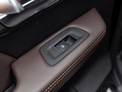 2021款  2.0T商用版手动柴油两驱精英型大双HFC4DB2-2E
