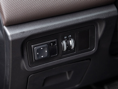 2021款  2.0T商用版手动柴油两驱精英型大双HFC4DB2-2E