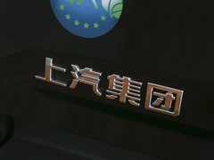 2021款  2.0T柴油自动四驱进取版长厢高底盘