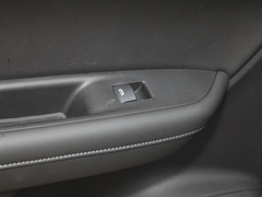 2022款 轻混 650T 7座 型版