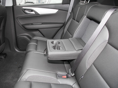 2022款 轻混 650T 7座 型版