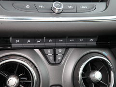 2022款 轻混 650T 7座 型版