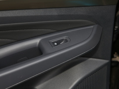 2021款 330TSI 精英版