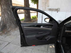2021款 330TSI 尊贵版