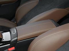 2021款 A 200 L 运动轿车动感型