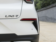 2021款 1.5T 卓越型