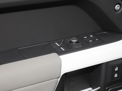 2021款 90 P400 X-DYNAMIC S