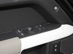 2021款 90 P400 X-DYNAMIC S