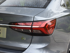 2021款 1.5L CVT星耀版
