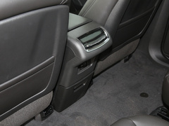 2021款 2.0T 六座两驱豪华型