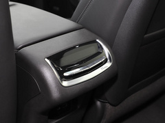 2021款 2.0T 七座两驱豪华型