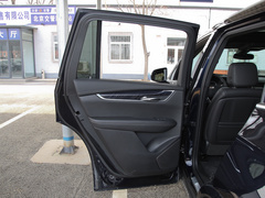 2021款 2.0T 六座四驱豪华型