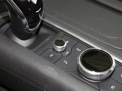 2021款 2.0T 六座四驱豪华型