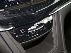 2021款 2.0T 六座四驱豪华型