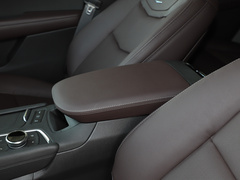 2021款 2.0T 七座四驱豪华型