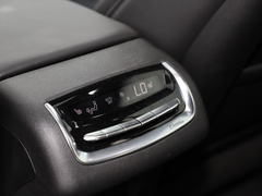 2021款 2.0T 六座四驱铂金型