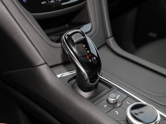 2021款 2.0T 六座四驱铂金型