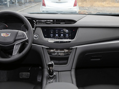 2021款 2.0T 两驱豪华型