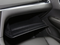 2021款 2.0T 两驱豪华型